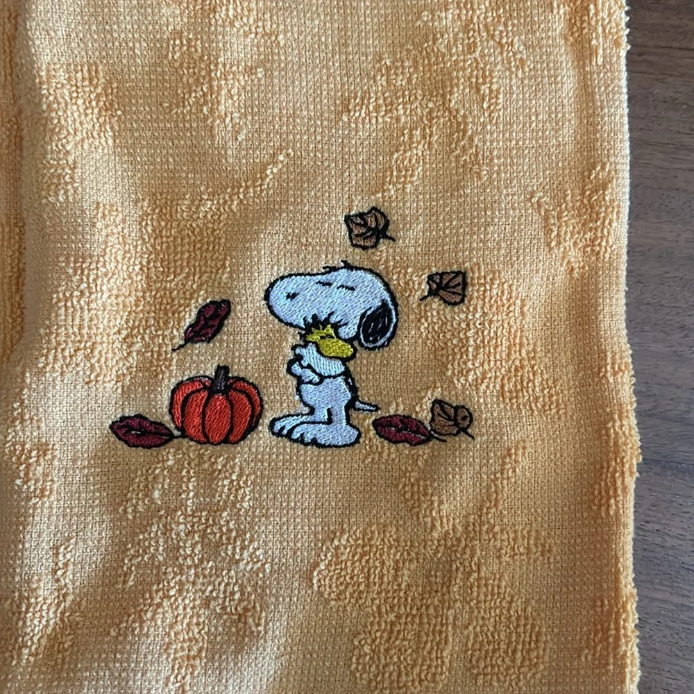 Peanuts Snoopy Embroidered Yellow Towel